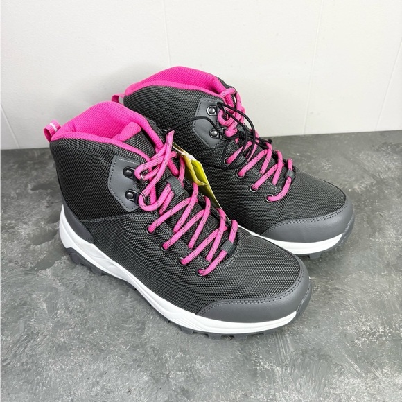 all in motion Other - All In Motion Kids Dawson Lace-Up Winter Boots in a gray and pink size 5 new